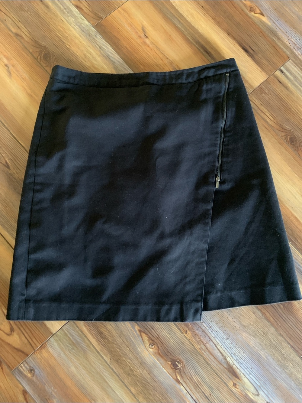 Rafaela Black Skirt Size 10 With Black Zipper Accent Size 10